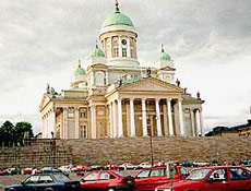 Igreja em Helsinque; cidade recebe voo 666 vindo de Copenhague