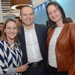 Vicente Pereira Brasil, da CVC, com sua esposa Vanessa Ferrari, e Graziela Moreira, da Flytour