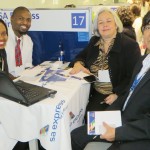 Gwen Mtsweni e Jabu Nyawo, da SA Express, com Ana Maria Moreschi e Pedro Shiray, da Schultz