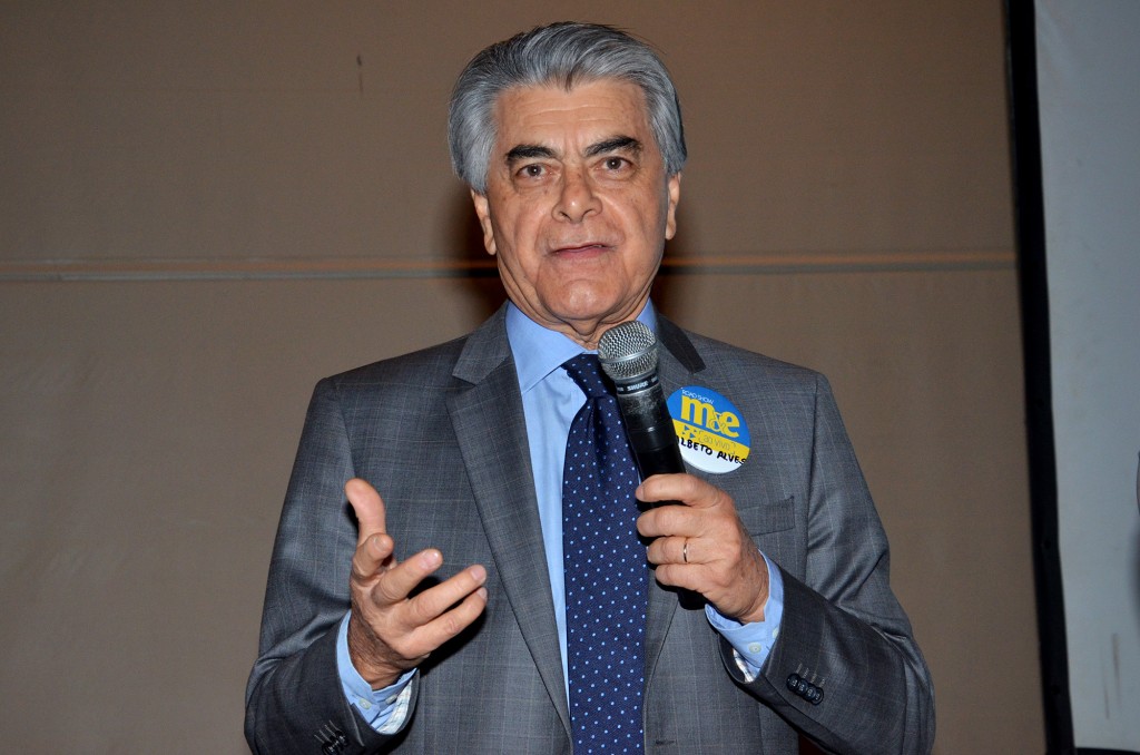 Alberto Alves, ministro do Turismo