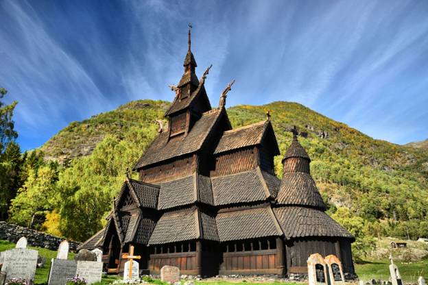 5_igrejas_com_uma_arquitetura_incrivel_para_visitar_na_noruega2