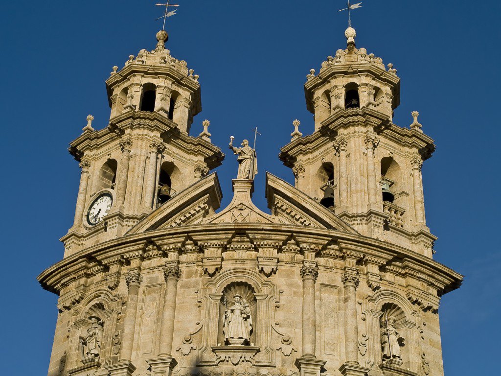 Foto3_Peregrinas_church_ancient_abbey_Pontevedra_Spain