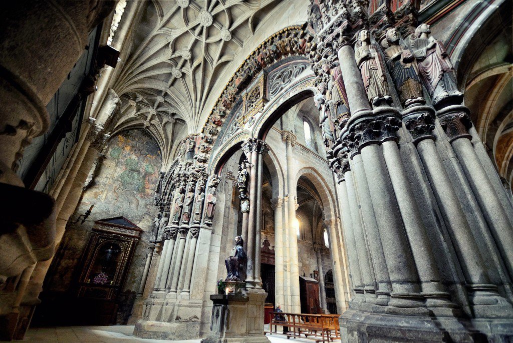 Foto4_The_Portico_of_Paradise_in_the_Ourense_Cathedral