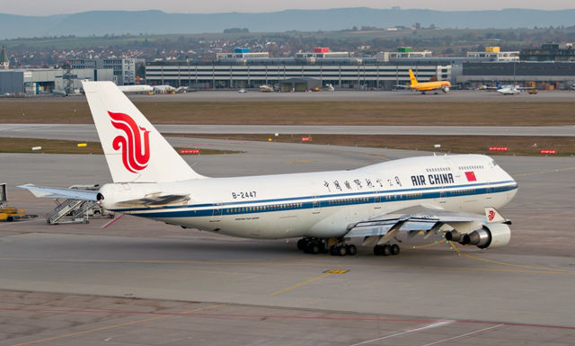 Air China assina acordo para comprar 60 avies Boeing B737