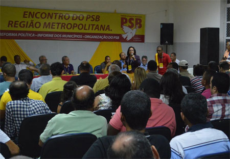 PSB discute reforma política com lideranças da RMS