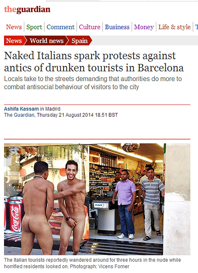 Naked Italians spark protests against antics of drunken tourists in Barcelona -- The Guardian /// Pelades protestam // http://www.theguardian.com/world/2014/aug/21/naked-italians-protests-drunken-tourists-barcelona