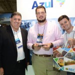 Mustafa Dias, Secretario executivo de Recife, Daniel Brunold e Ryan Gomes, da Azul Viagens