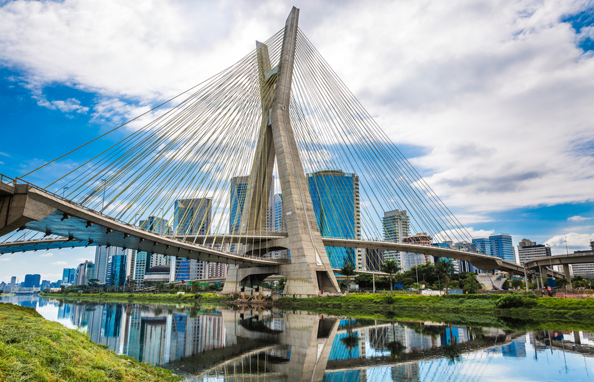 Ponte Estaiada, um dos cartes-postais de So Paulo