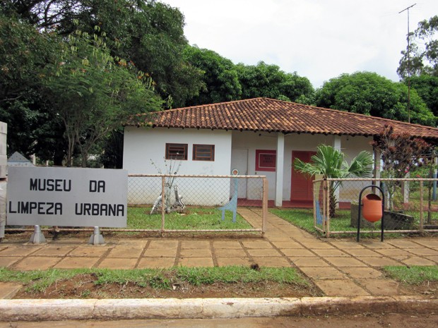 Museu da Limpeza Urbana, dentro do complexo do SLU em Ceilândia, no Distrito Federal (Foto: Luciana Amaral/G1)
