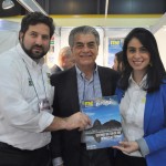 Vitor Bauab e Luciana Fernandes, do ME com o ministro do Turismo, Alberto Alves[