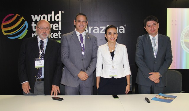 Ministra do Equador otimista com novos projetos apresentados na WTM Latin American 2015
