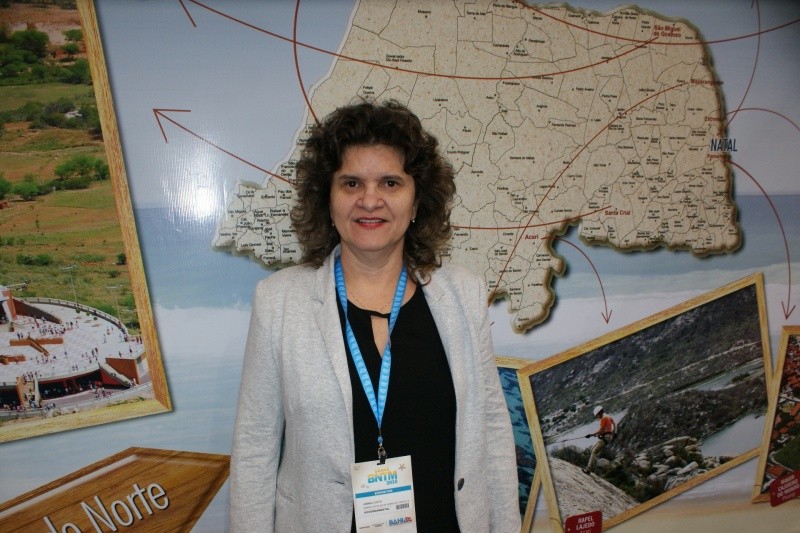 Ana Maria Costa, presidente da Emprotur, no estande que representa o estado do Rio Grande do Norte