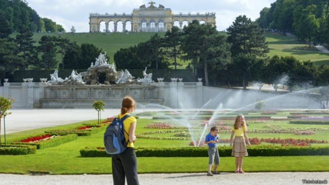Viena foi eleita pela sexta vez a melhor cidade para viver (Foto: BBC)
