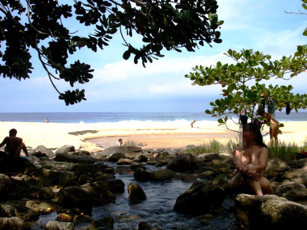 Naturistas buscam praias reservadas no litoral de São Paulo (Foto: Renata Freire / Arquivo Pessoal)