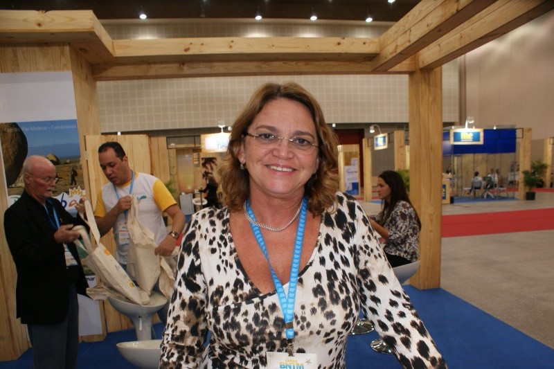 Ruth Avelino, presidente da PBTUR, no estande da Paraba