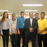 Adriano Gomes e Alexandre Dias com a equipe de gerentes de MKT e regionais
