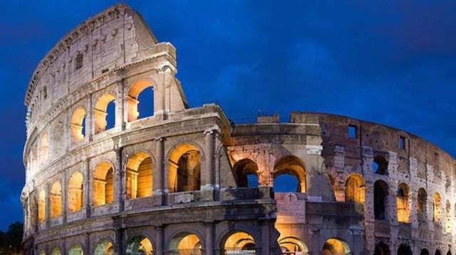 Ministro do Turismo italiano garante que Coliseu ser reconstrudo