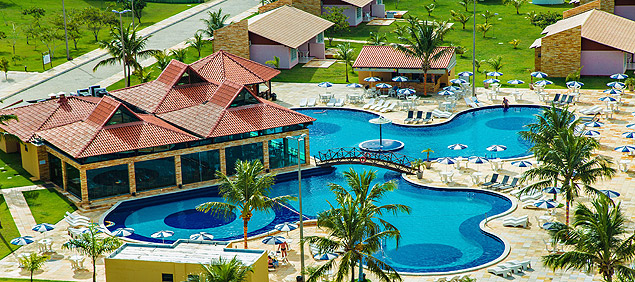Piscina do hotel Mussulo Resort, que fica na cidade de Conde, na Paraba 