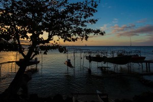 Fim de tarde na paradisaca ilha de Moorea, na Polinsia Frances