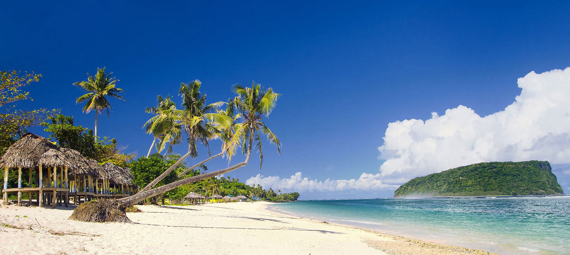 Praia na ilha de Samoa