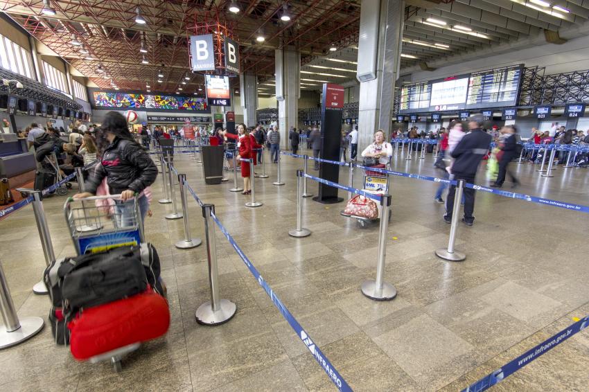 Furtos de bagagens aumentam no aeroporto de Cumbica