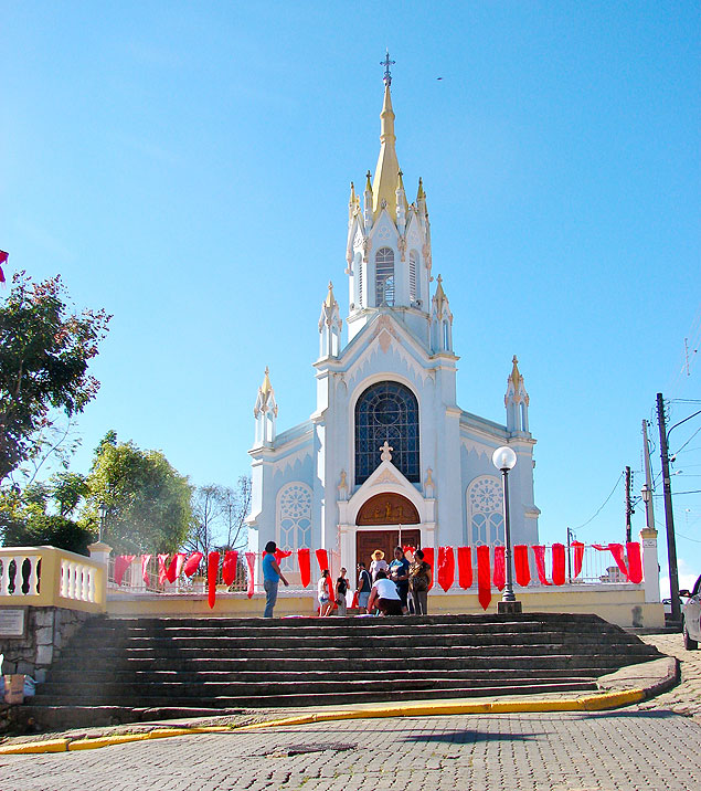 Igreja de Nossa Senhora do Rosrio, no centro do municpio