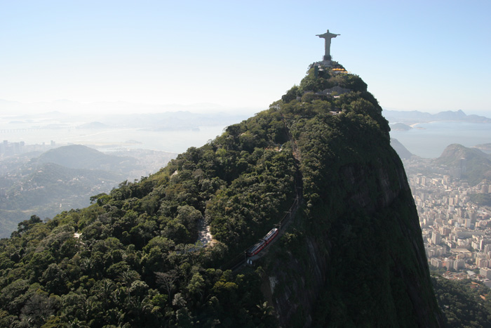 O Rio de Janeiro pede socorro  por Bayard do Coutto Boiteux