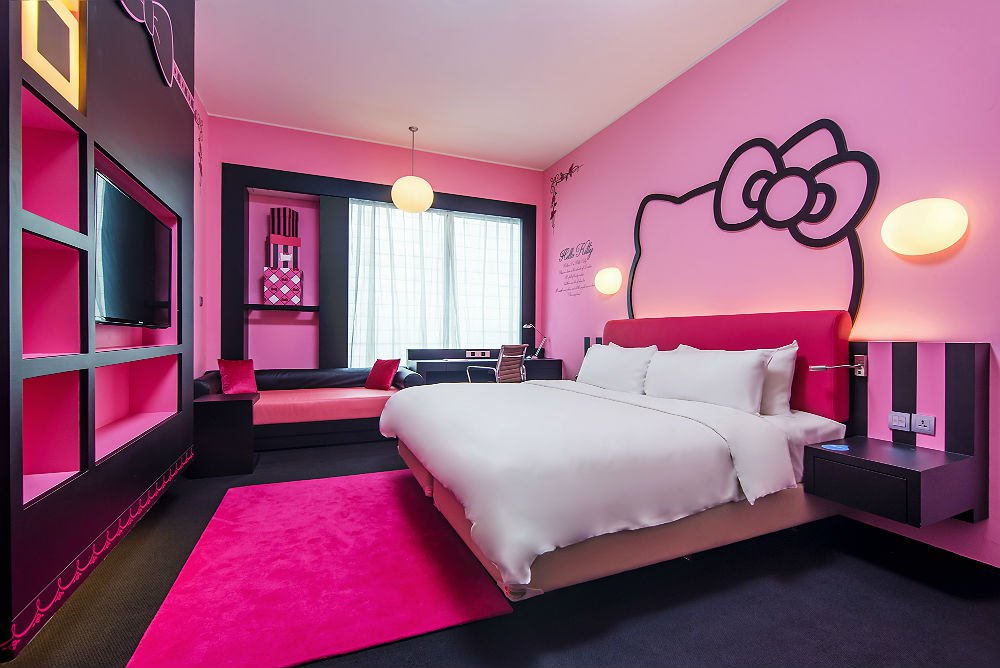 O quarto Pink Surprise, do Hotel Jen Puteri Harbour