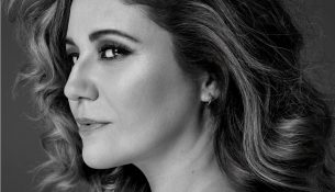 Cantora Maria Rita
