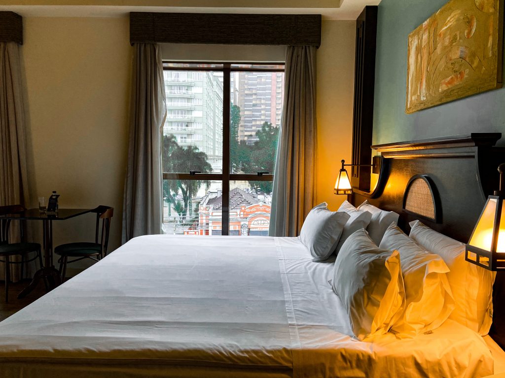 Conheça o Transamérica Prime Batel, um dos mais tradicionais hotéis da capital paranaense