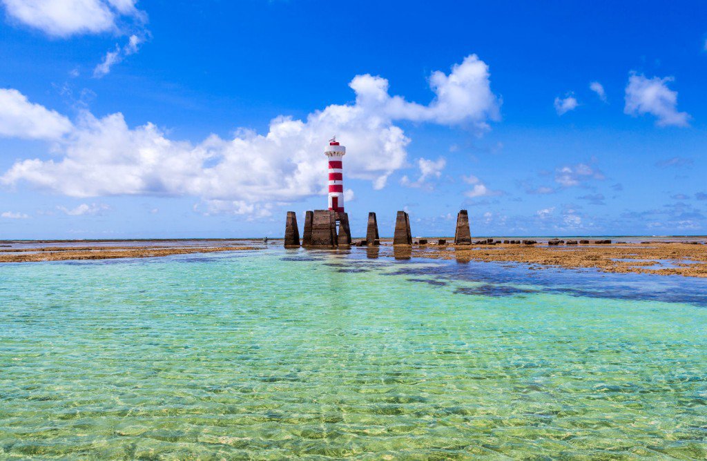 Farol da Praia de Ponta Verde, na Orla Principal de Macei 