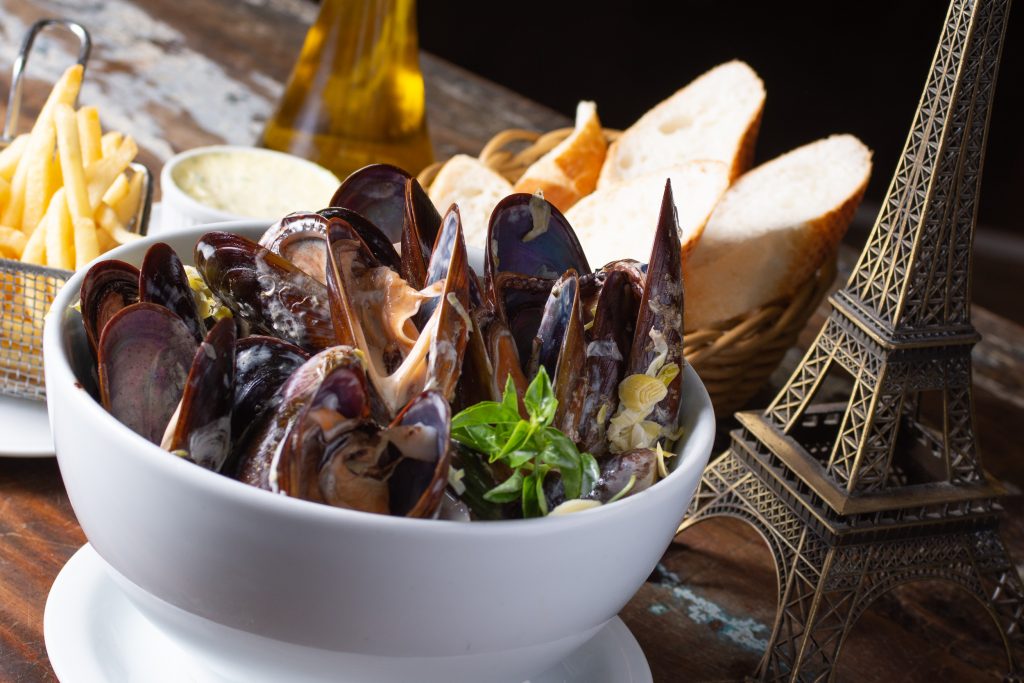 Mercearia do Francês comunica a volta de um clássico: Moule et Frites