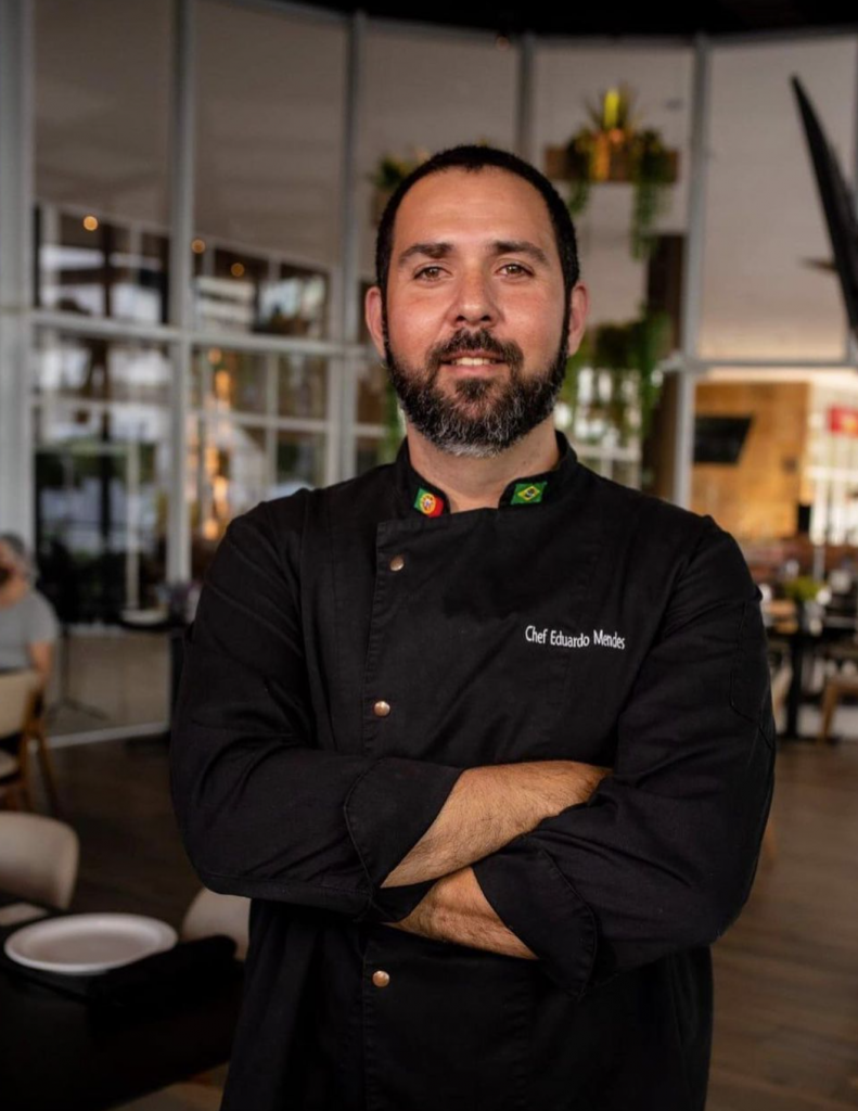 Chef Eduardo Mendes comanda a cozinha do ba'ra hotel