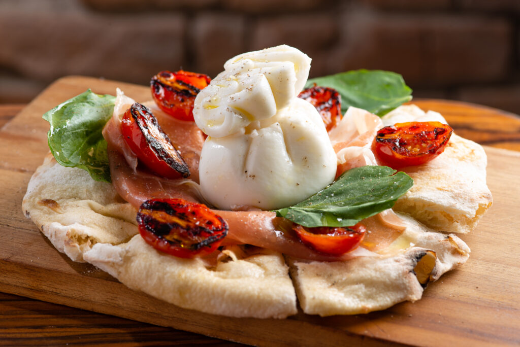 Burrata al Tartufo. Crédito: Gustavo Pitta