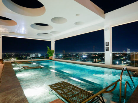 Monã Hotel celebra o Dia da Mulher com encontro especial no rooftop em parceria com a Granado